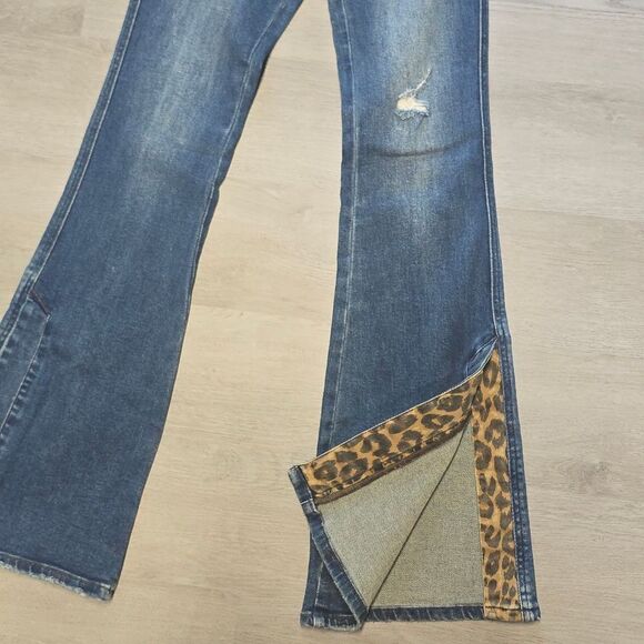 Velvet jeans. NWT never worn. Flare leg - Picture 9 of 9